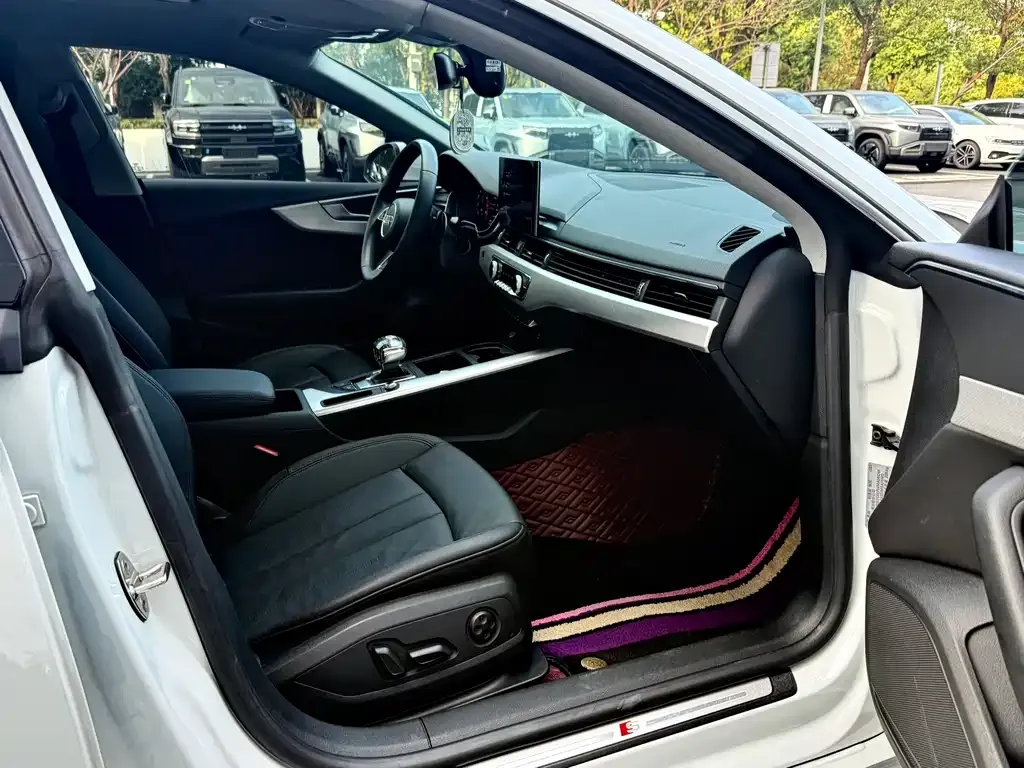 Audi A5 (Import) — фото 7
