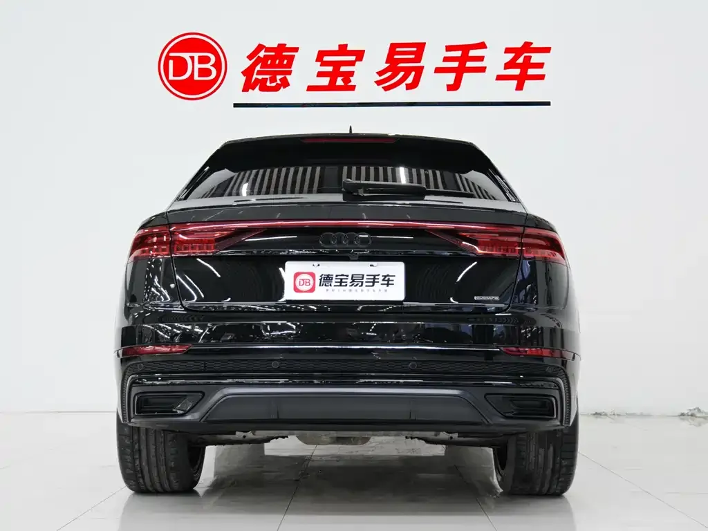 Audi Q8 2024 из CN, фото 2