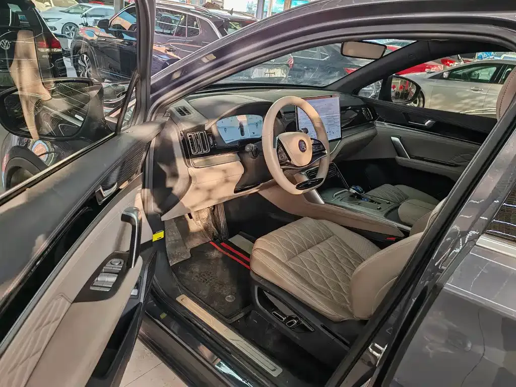 BYD Tang New Energy 2024 из CN, фото 7