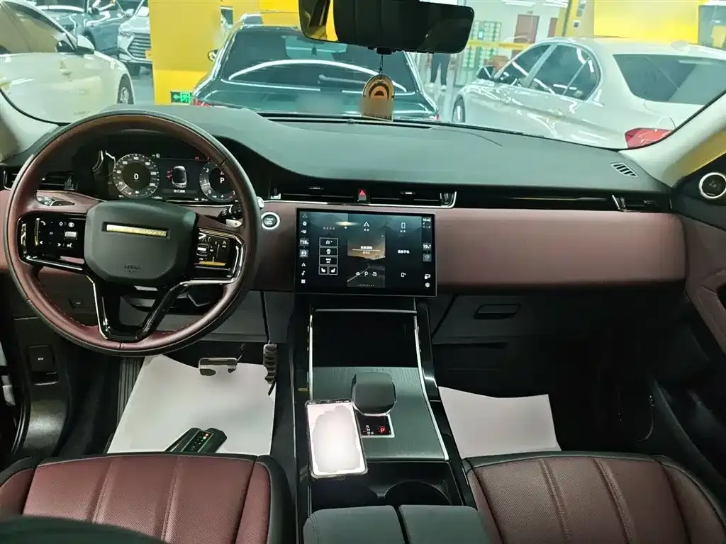 Land Rover Evoque — фото 7