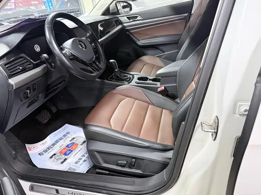 Volkswagen Lavida 2021 из CN, фото 6