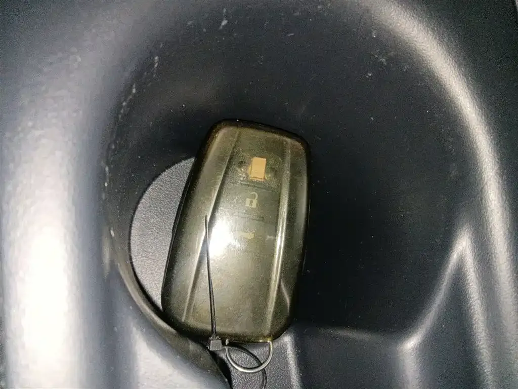 Toyota Corolla 2022 из CN, фото 3