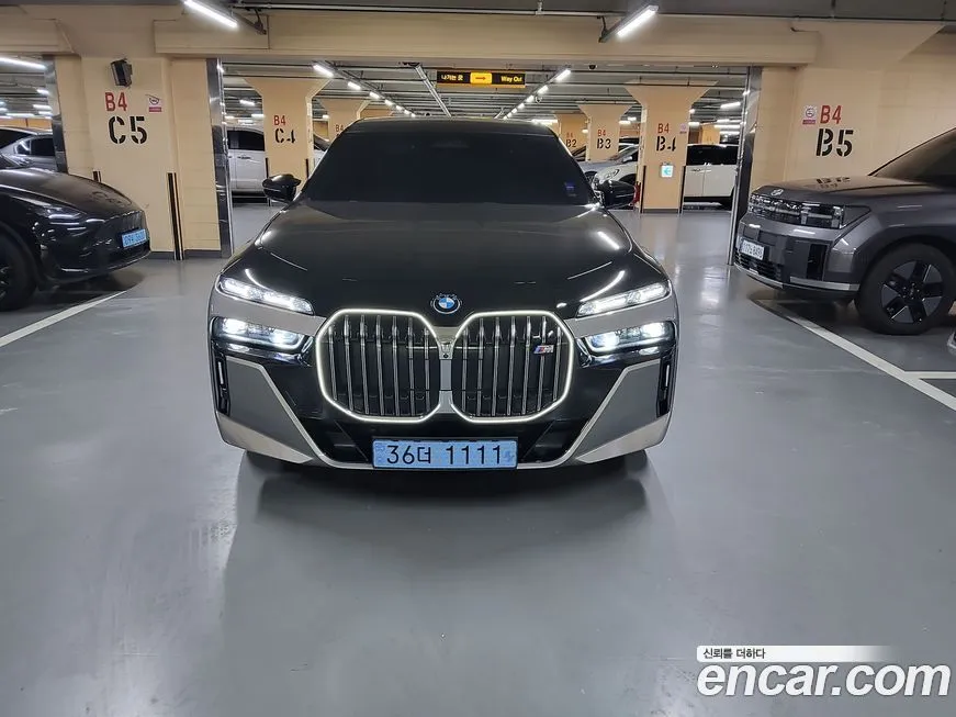 BMW i7 2024 из KR, фото 1