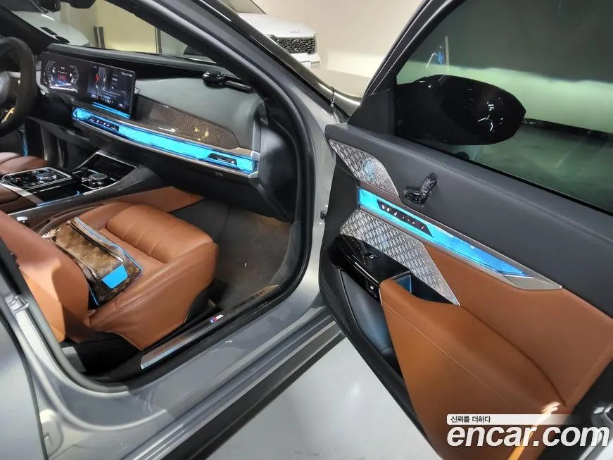BMW i7 2024 из KR, фото 4