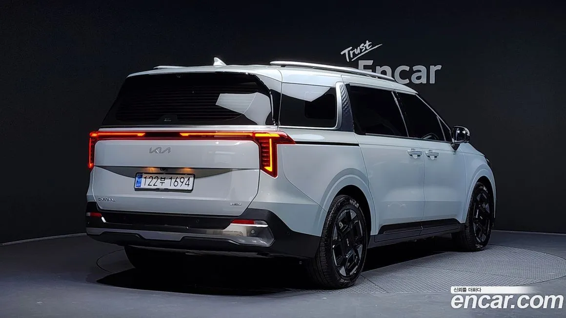 Kia Carnival 2024 из KR, фото 3
