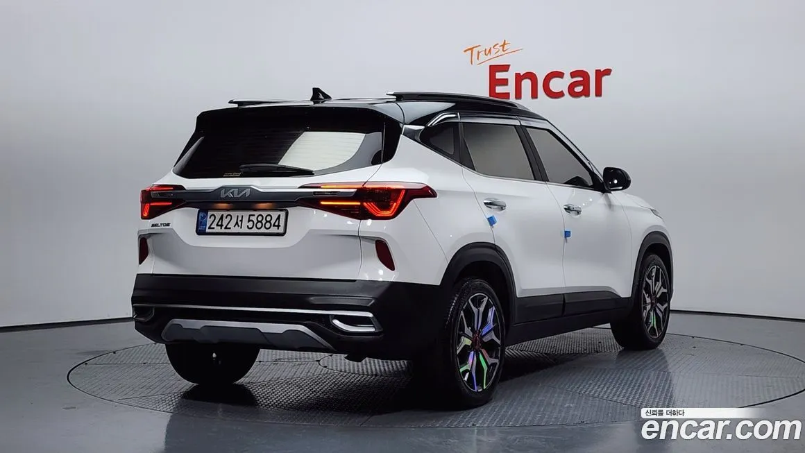 Kia Seltos 2023 из KR, фото 3