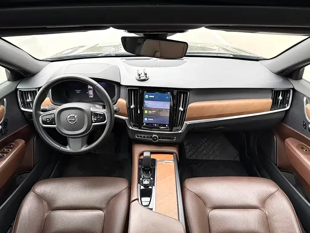 Volvo S90 2022 из CN, фото 4