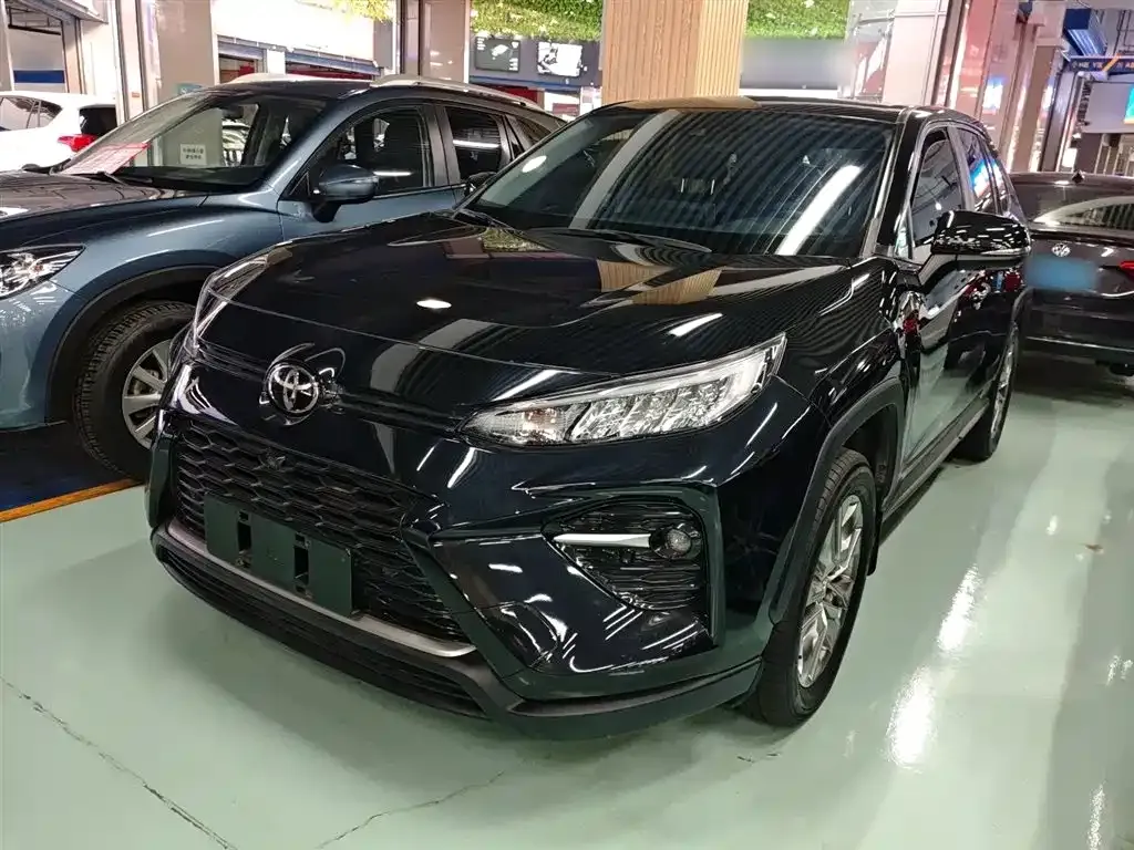 Toyota Wildlander 2023 из CN, фото 2