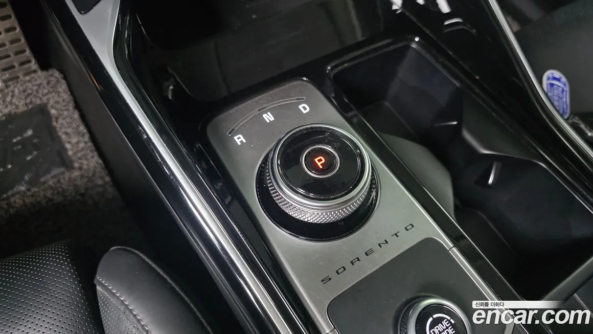 Kia Sorento — фото 9