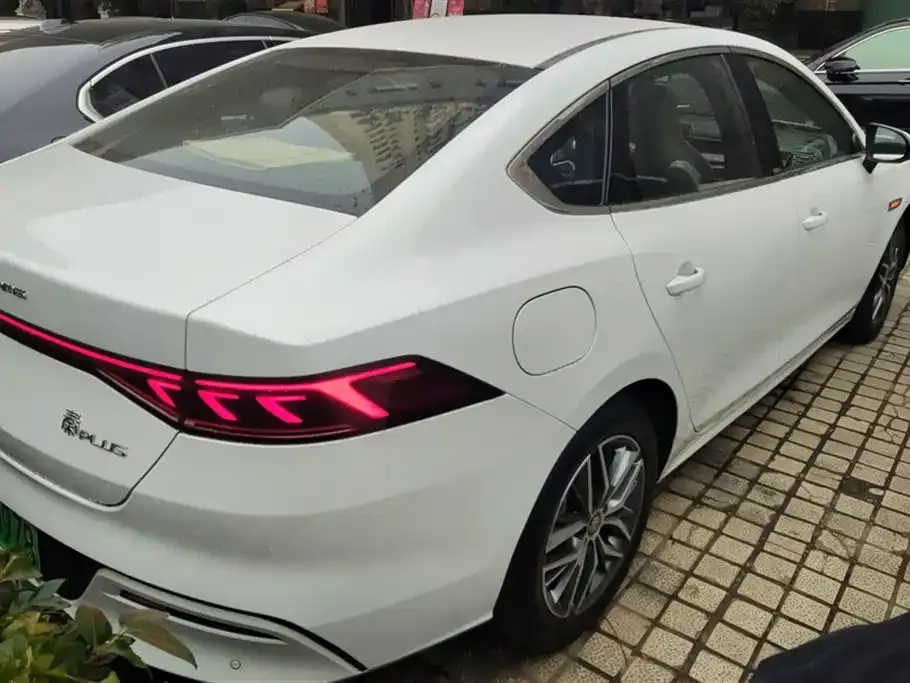 BYD Qin PLUS 2025 из CN, фото 8
