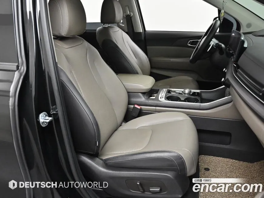 Kia Carnival — фото 10