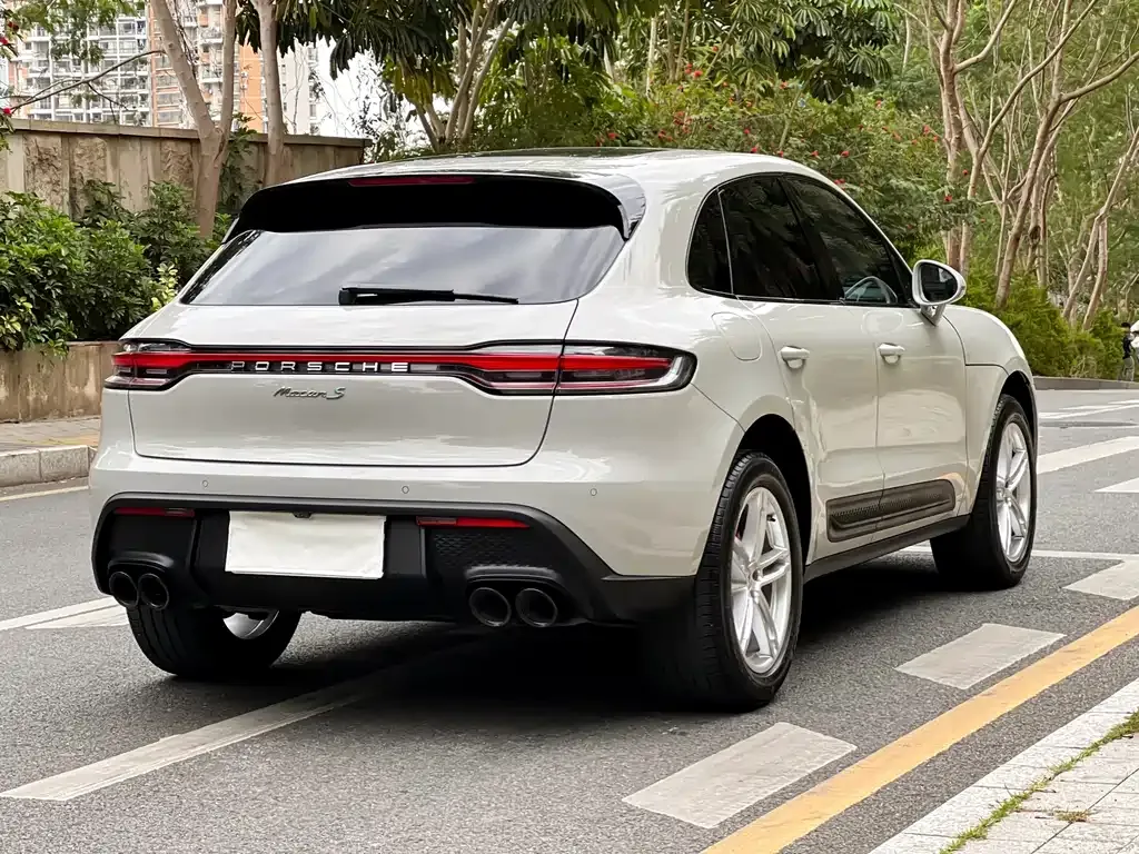 Porsche Macan — фото 9