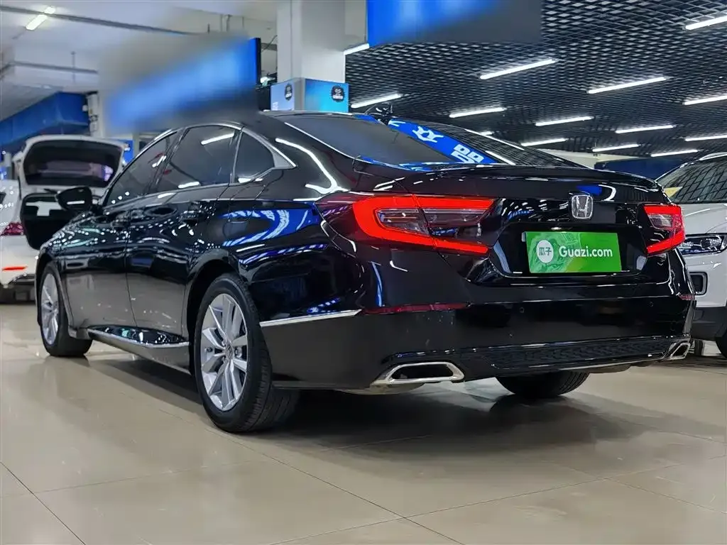 Honda Accord 2022 из CN, фото 7