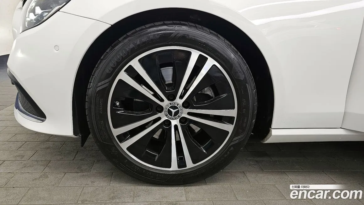 Mercedes-Benz E-Class 2022 из KR, фото 10