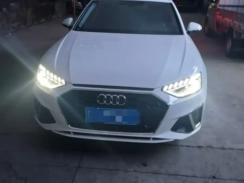 Audi A4L 2024 из CN, фото 6
