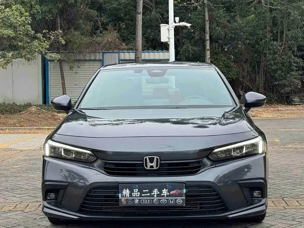 Honda Civic — фото 2
