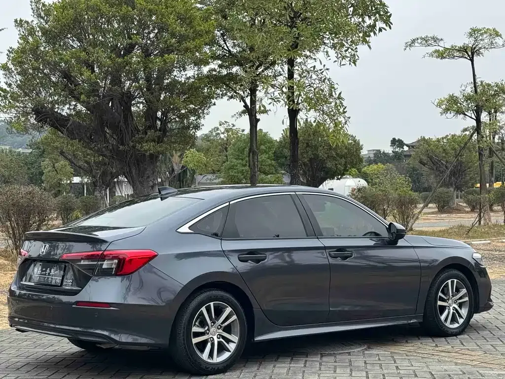Honda Civic — фото 7