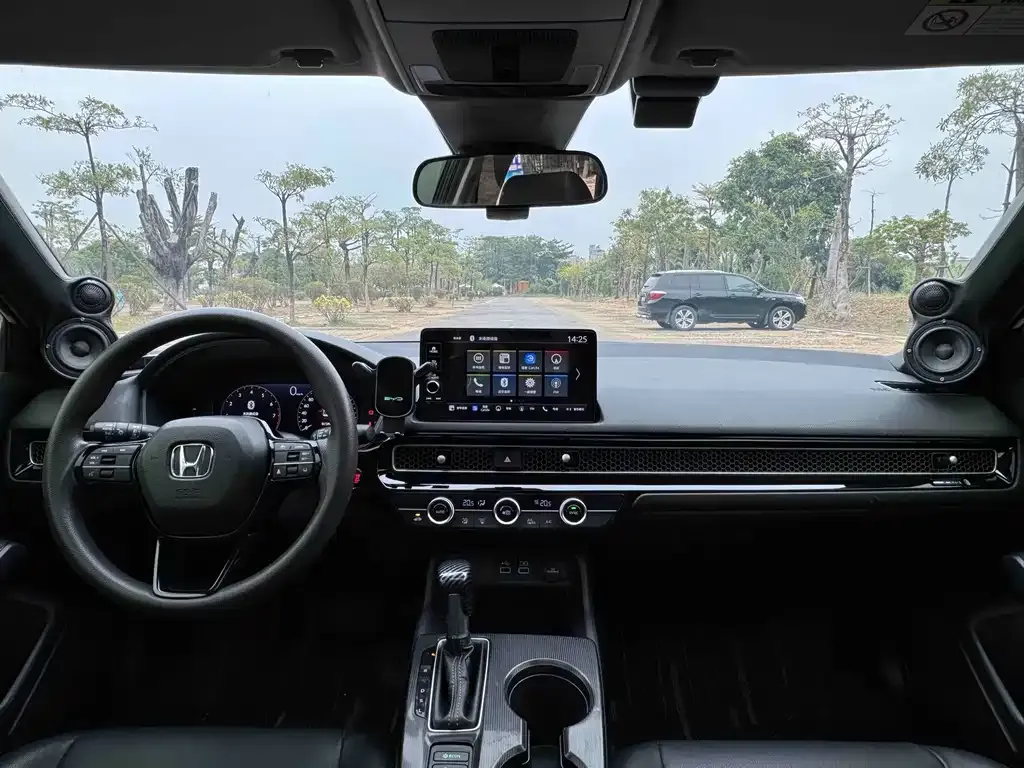 Honda Civic — фото 5