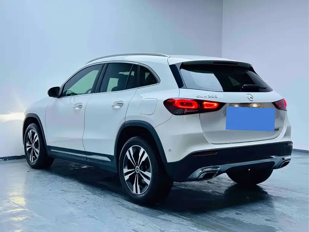Mercedes-Benz GLA 2021 из CN, фото 3