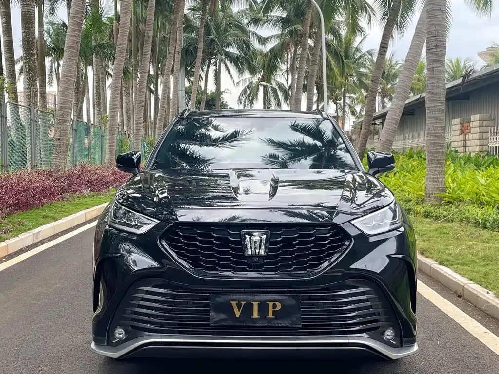 Toyota Crown Kluger 2025 из CN, фото 9