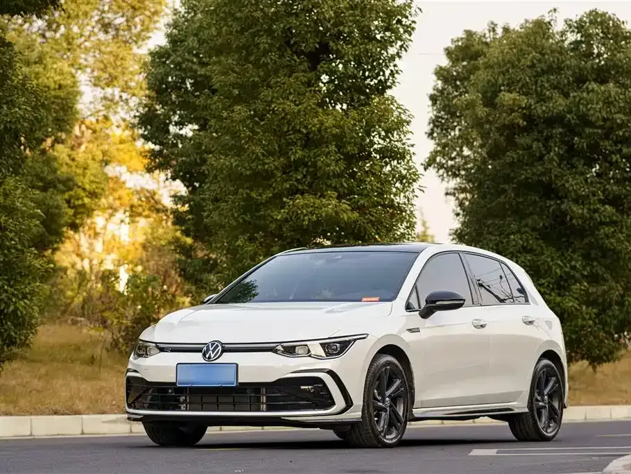 Volkswagen Golf 2021 из CN, фото 1