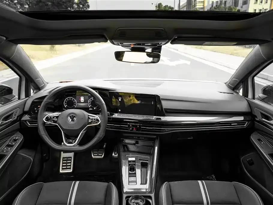Volkswagen Golf 2021 из CN, фото 10