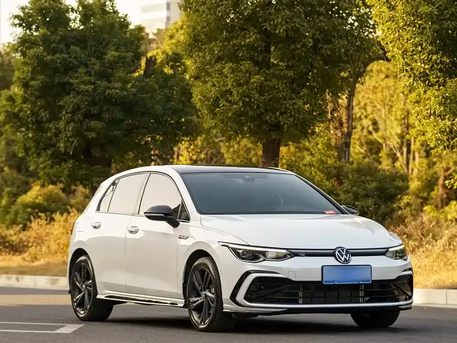 Volkswagen Golf 2021 из CN, фото 3