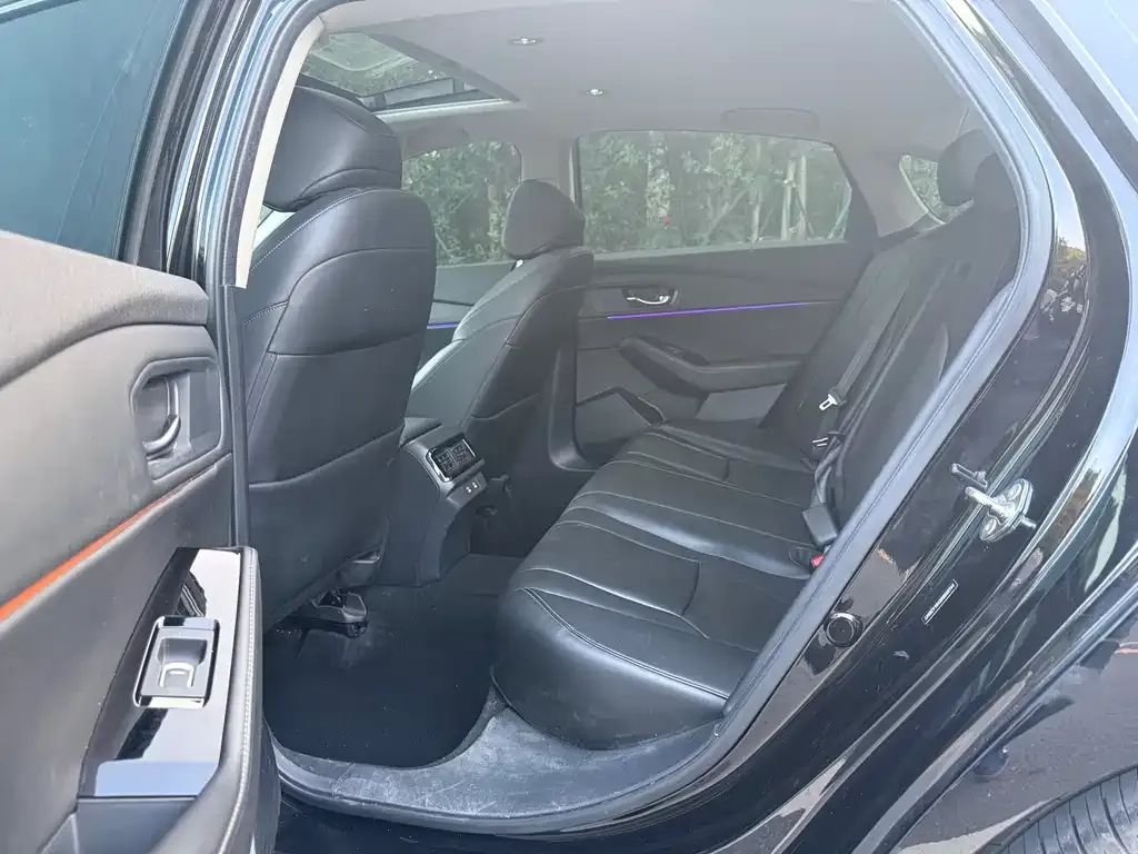 Honda Accord — фото 2