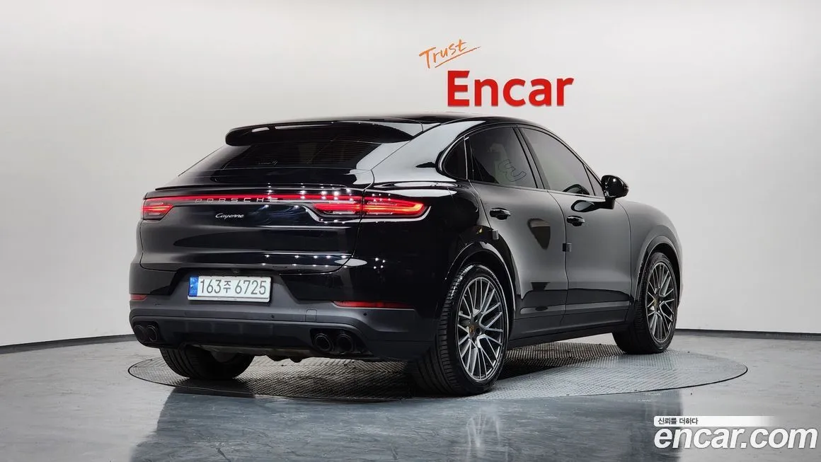 Porsche Cayenne 2023 из KR, фото 2