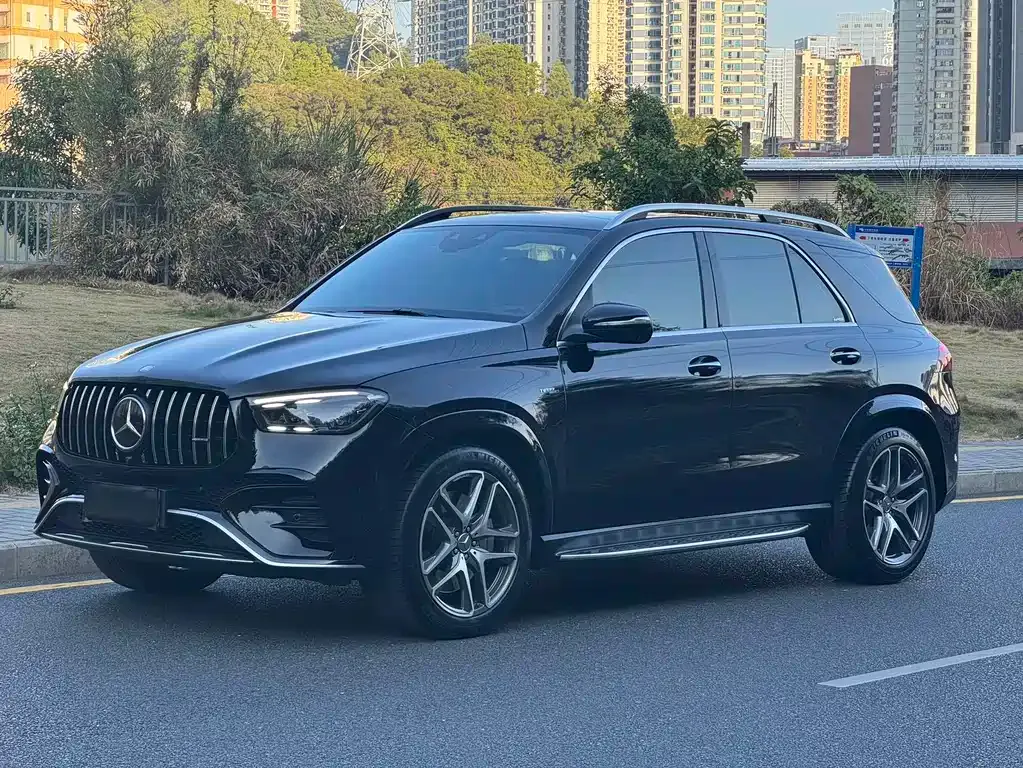 Mercedes-Benz GLE AMG — фото 1