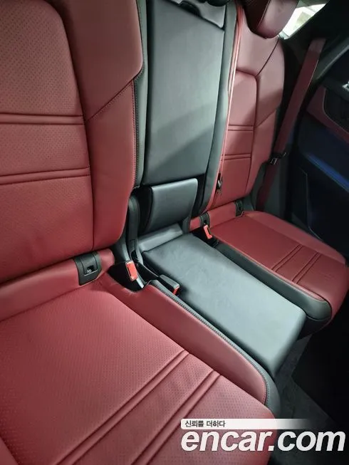 Porsche Cayenne 2025 из KR, фото 4