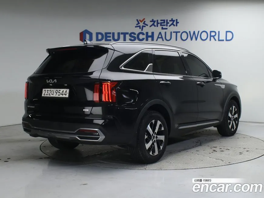 Kia Sorento — фото 3