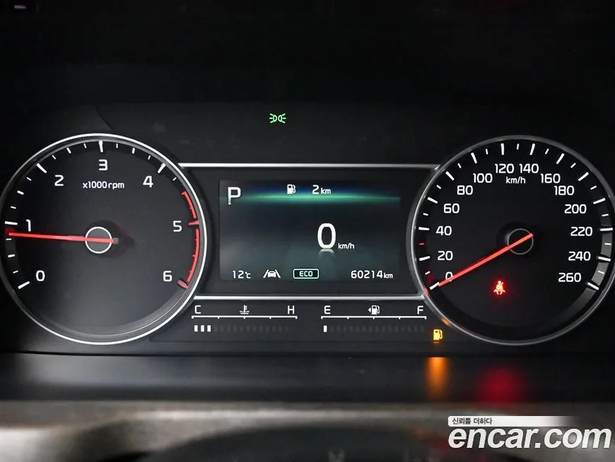 Kia Sorento — фото 5