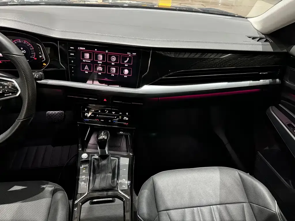 Volkswagen Passat — фото 2