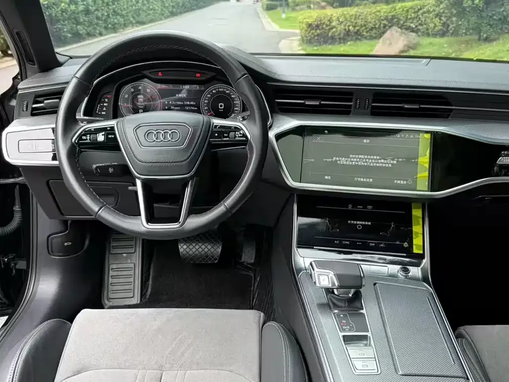 Audi A6L 2024 из CN, фото 2