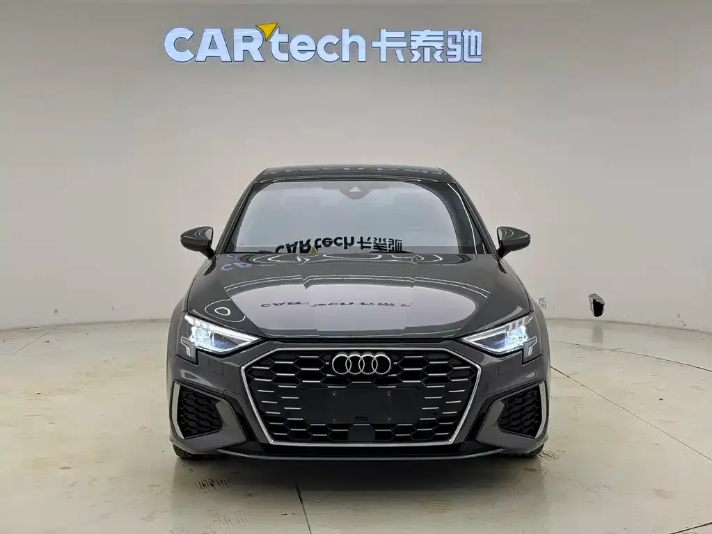 Audi A3 2024 из CN, фото 2
