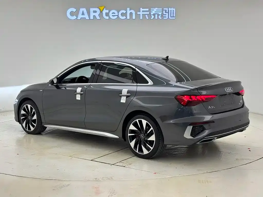 Audi A3 2024 из CN, фото 5
