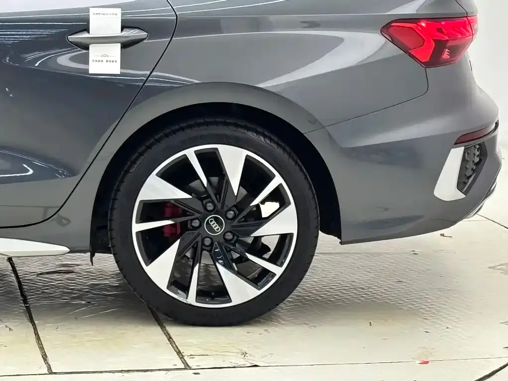Audi A3 2024 из CN, фото 9