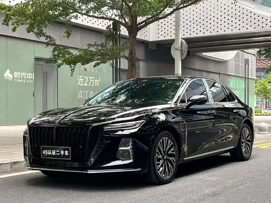 Hongqi H5 — фото 1