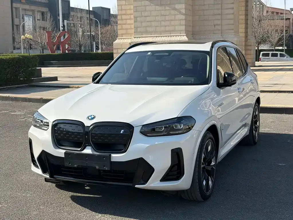 BMW iX3 2023 из CN, фото 1