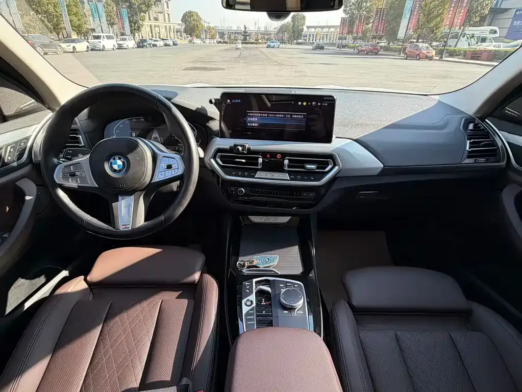BMW iX3 2023 из CN, фото 8