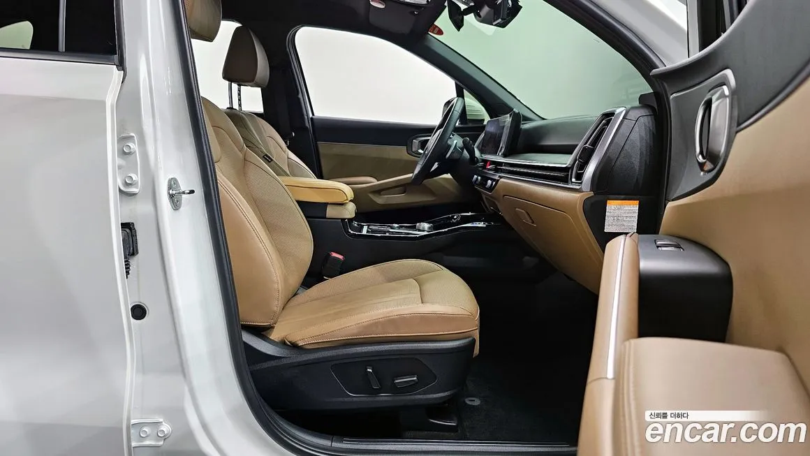 Kia Sorento — фото 9