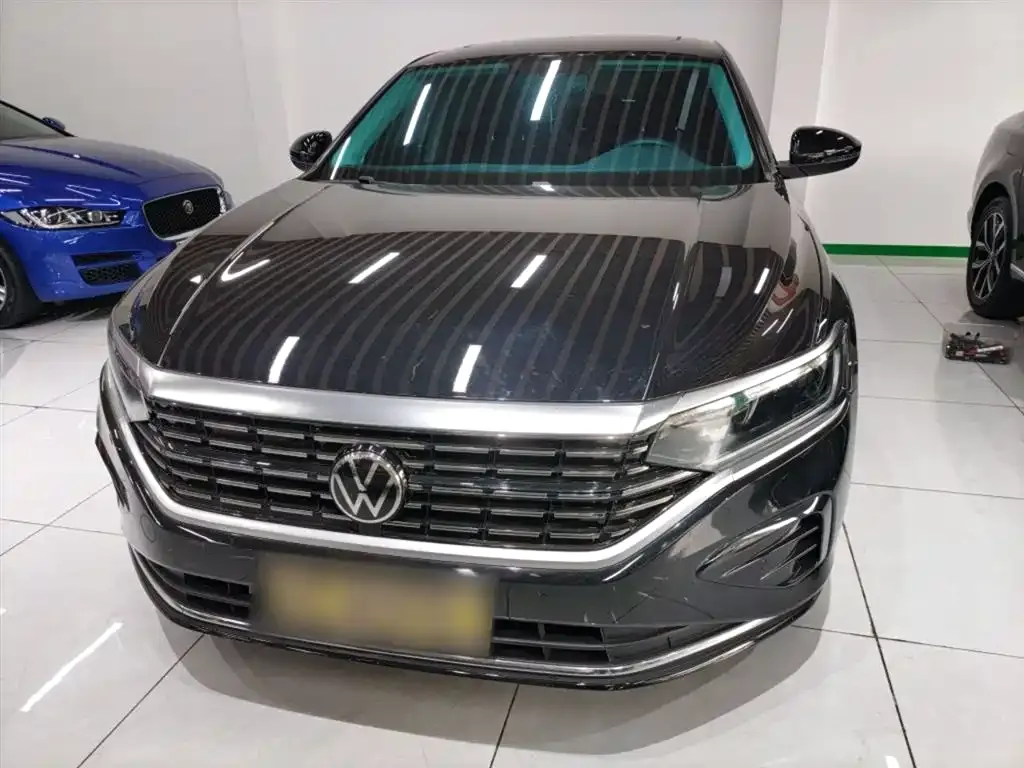 Volkswagen Passat — фото 8