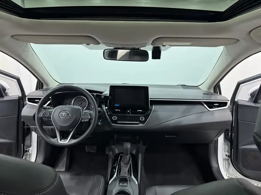 Toyota Corolla 2022 из CN, фото 3