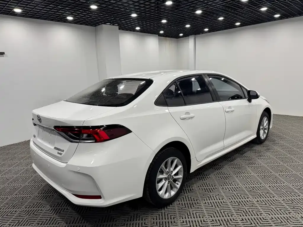 Toyota Corolla 2022 из CN, фото 4