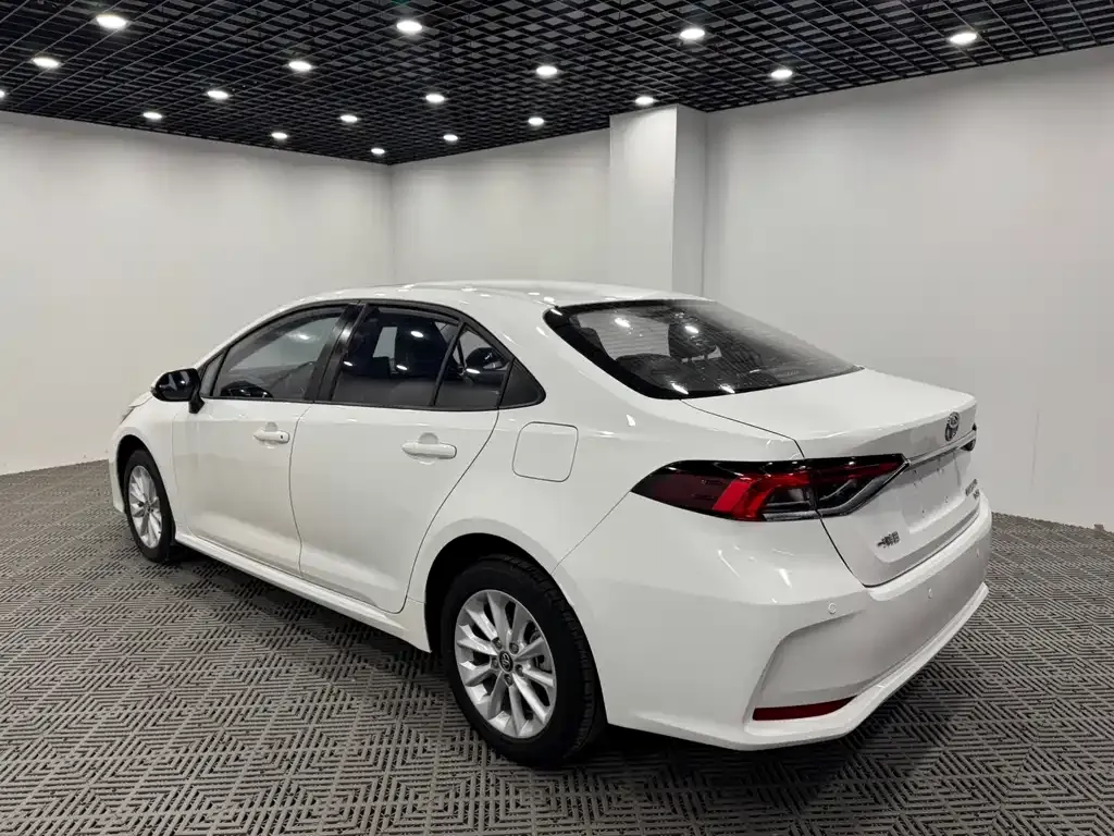 Toyota Corolla 2022 из CN, фото 5