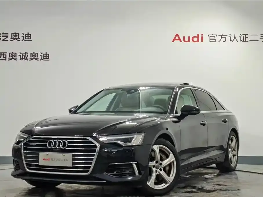Audi A6L — фото 1
