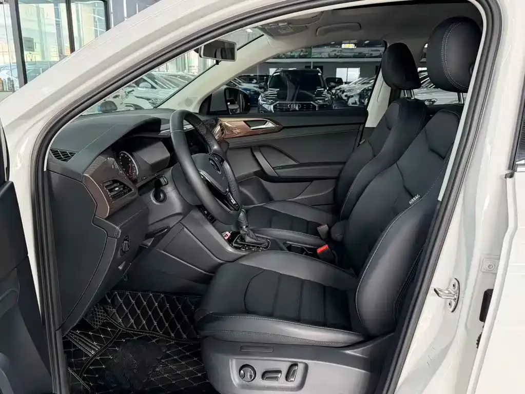 Volkswagen Tharu 2021 из CN, фото 9