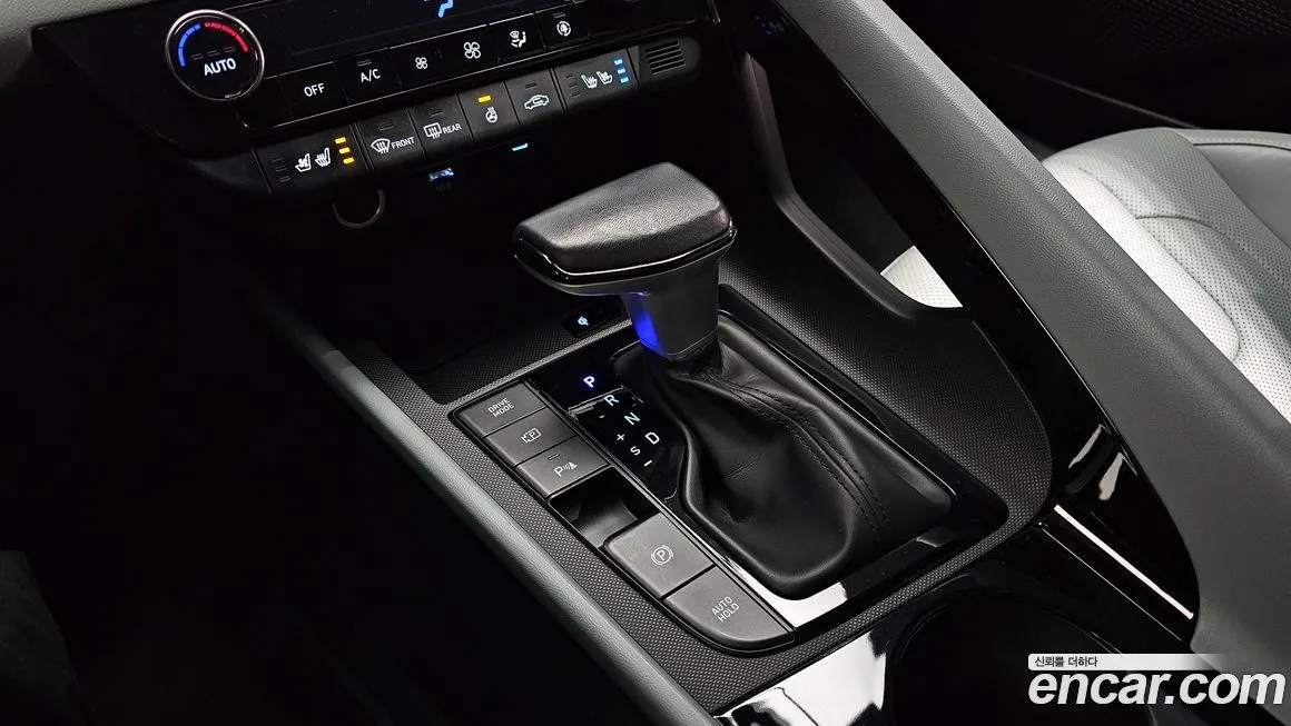 Hyundai AVANTE — фото 9