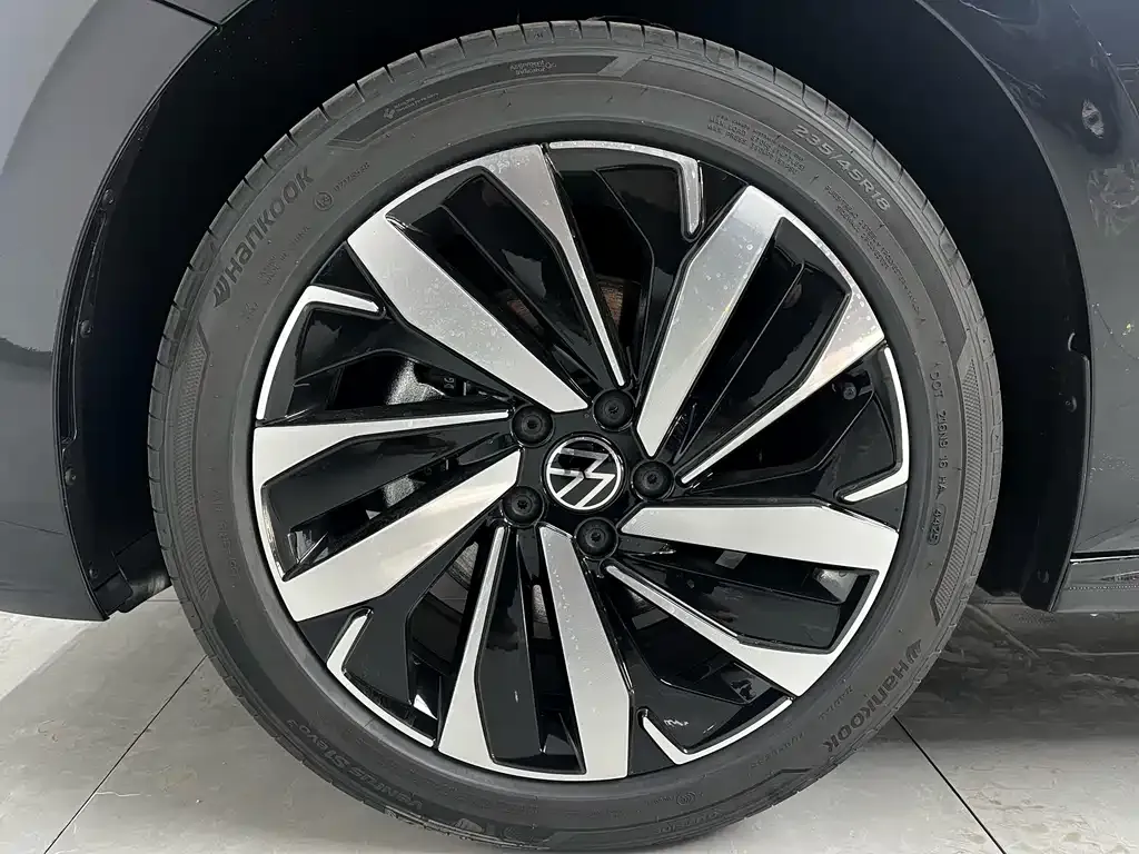 Volkswagen Passat 2026 из CN, фото 9